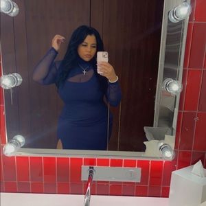 Beautiful mesh mid dress